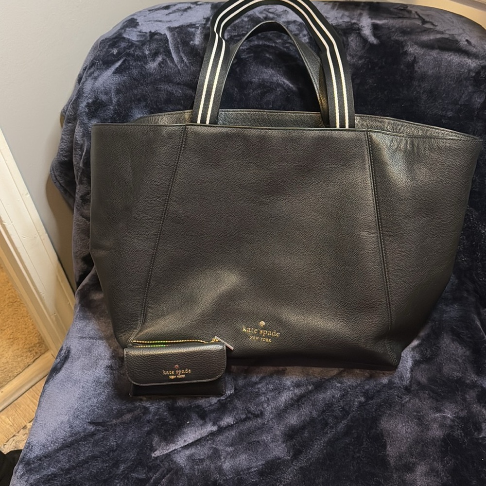 Kate Spade bag and wallet bundle